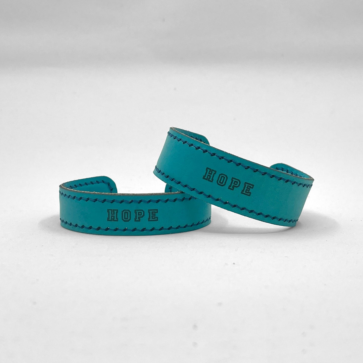 HOPE Curved Bangle (Large) Gabrijel