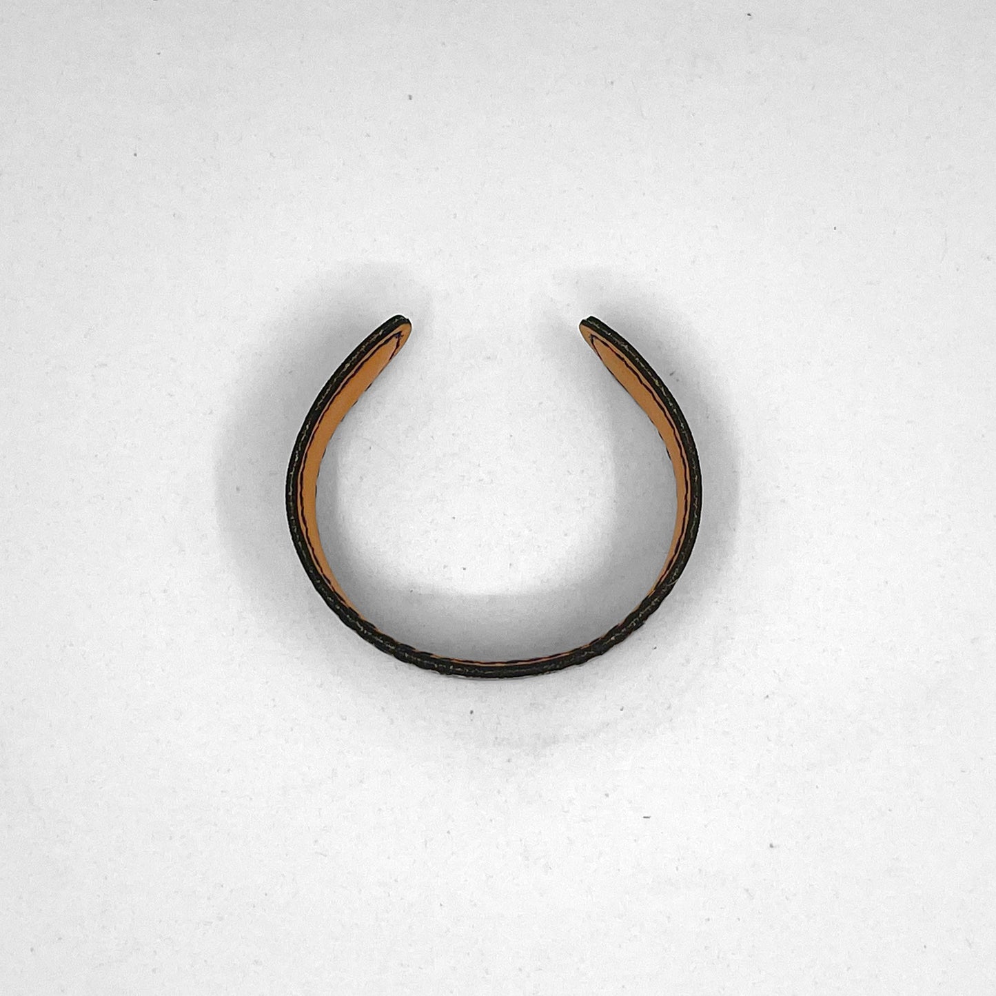 HOPE Curved Bangle (Large) Gabrijel