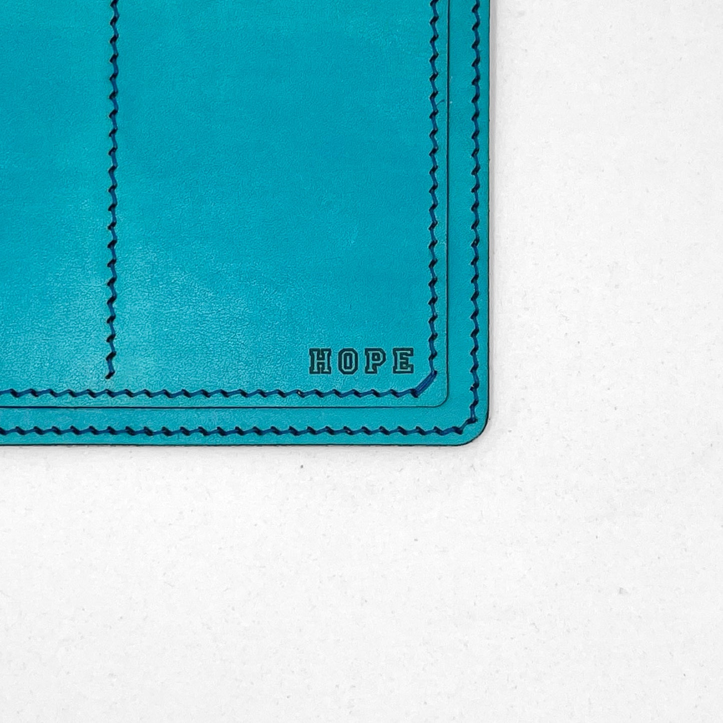 HOPE Passport Holder Polion