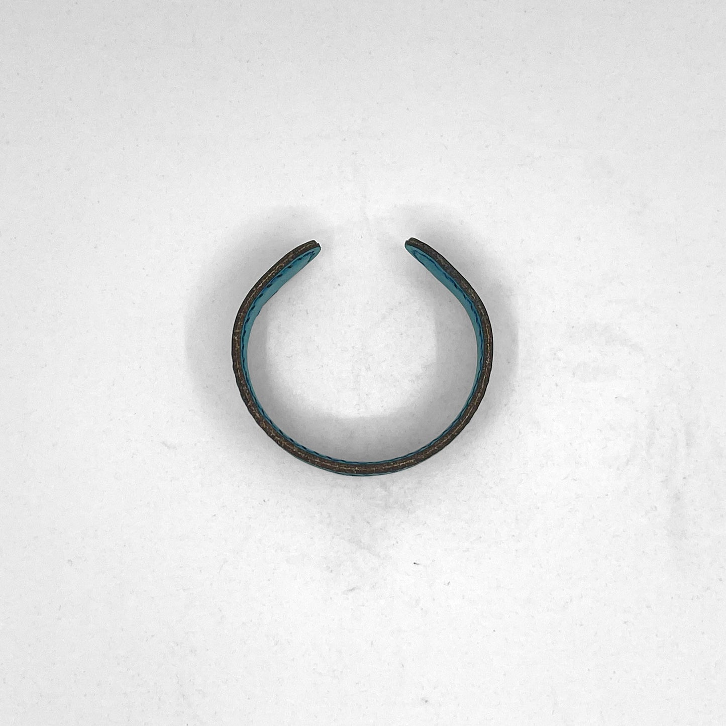 Servant of God Curved Bangle (Large) Gabryjei