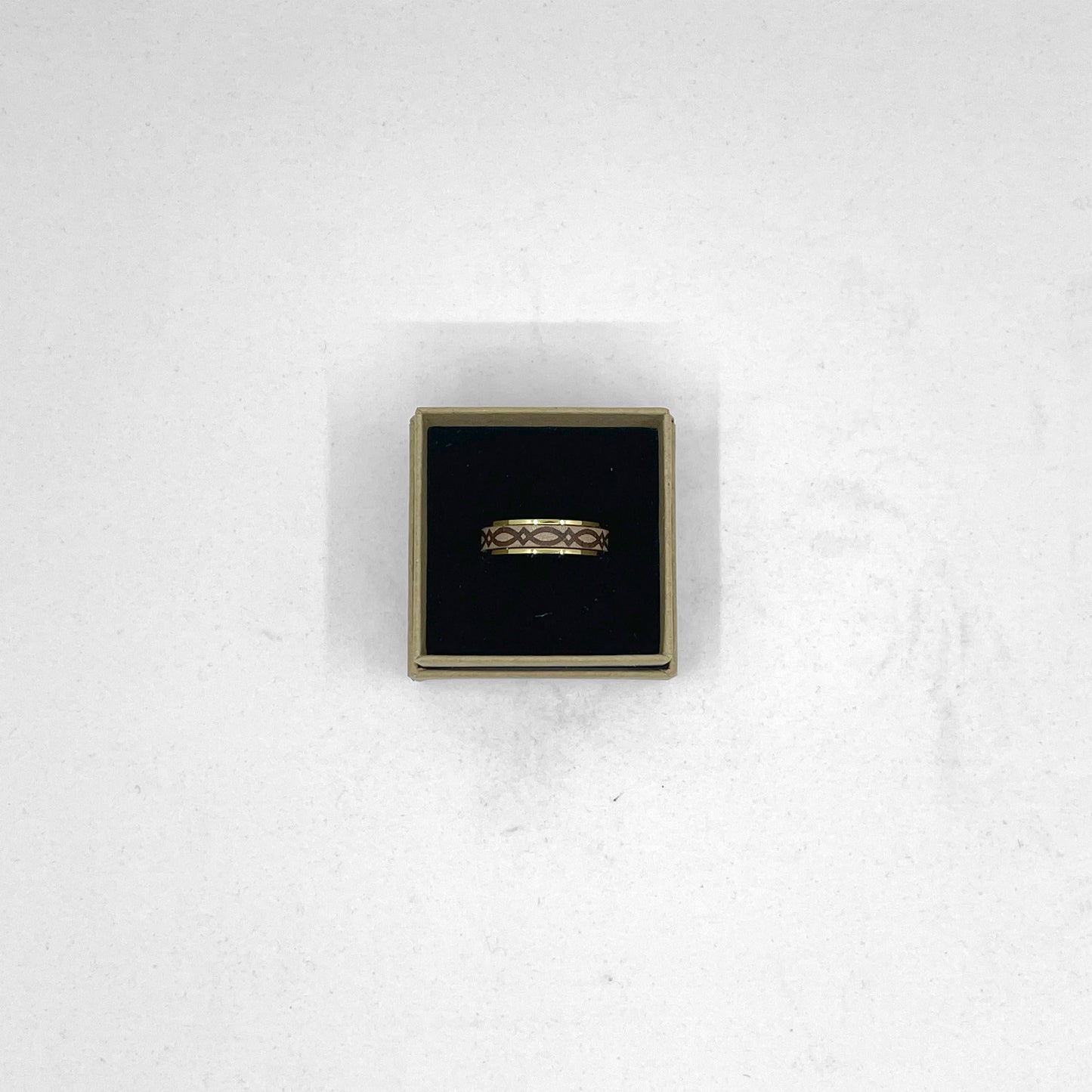 Servant of God Ring (Large) Saadya