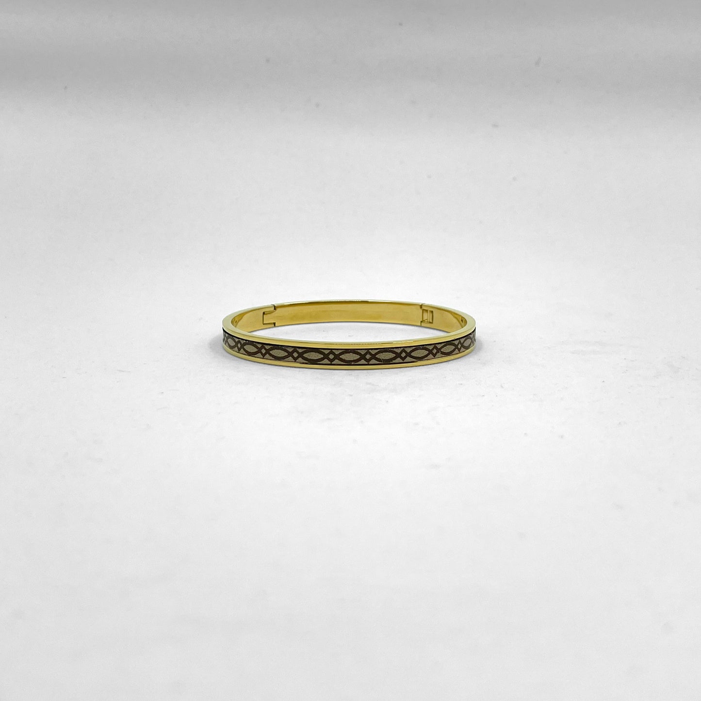 [24K Gold Plated] Servant of God Bangle (Small) Ganya